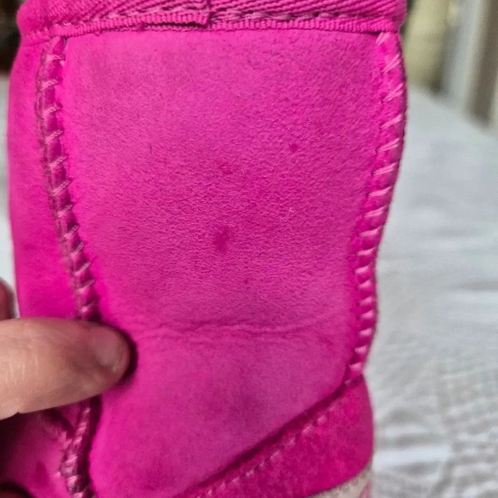 GUC UGG Classic II Boots Hot Pink Raspberry Sorbet Sz 7